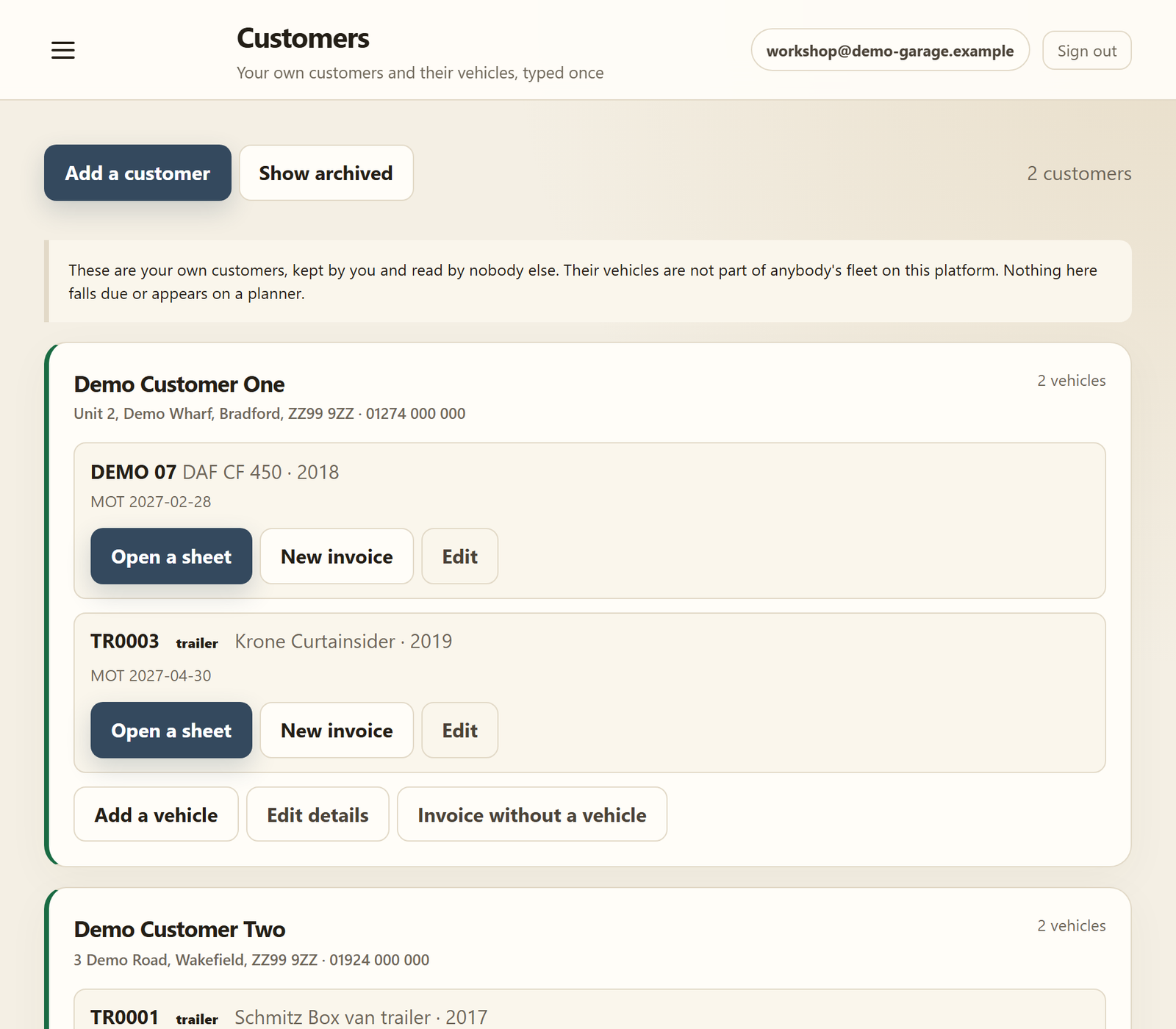 Your own customers and their vehicles, with Open a sheet and New invoice on each vehicle